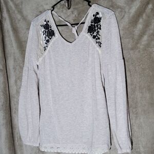 💛CLEARANCE💛 Maurices Women's Long-sleeve Women's Top - SIZE M